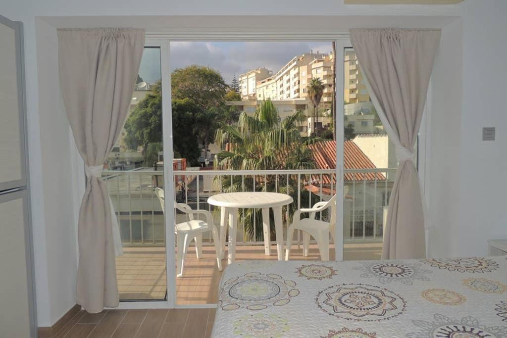 Апартаменти Carihuela Palace Studio 419 Beach - Playa Торремолінос Екстер'єр фото